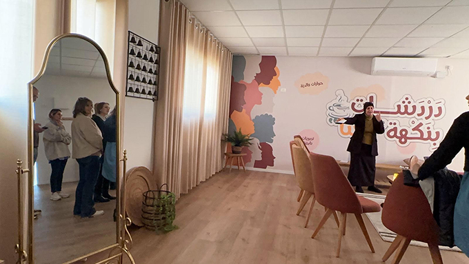 مدرسة أجيال تفتتح صرح والدي تربويّدردشات بنكهة إحنا